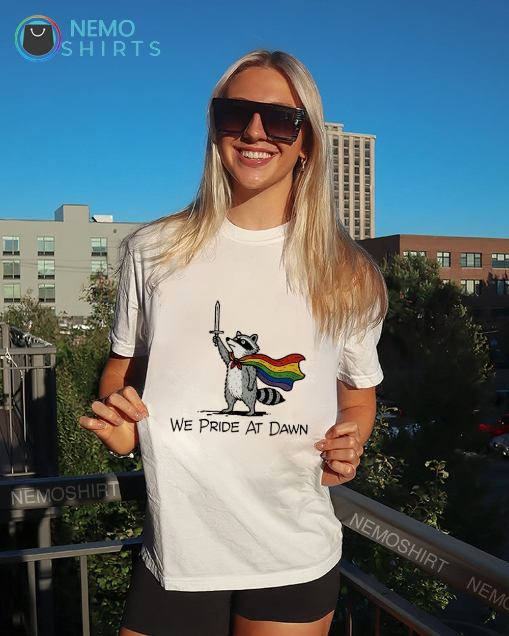 Raccoon we pride at dawn LGBT shirt