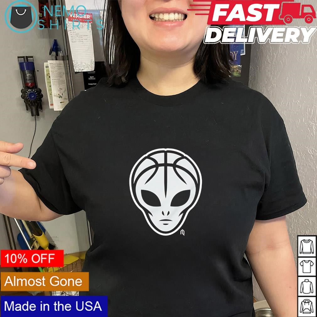 San Antonio Spurs Wemby basketball alien shirt