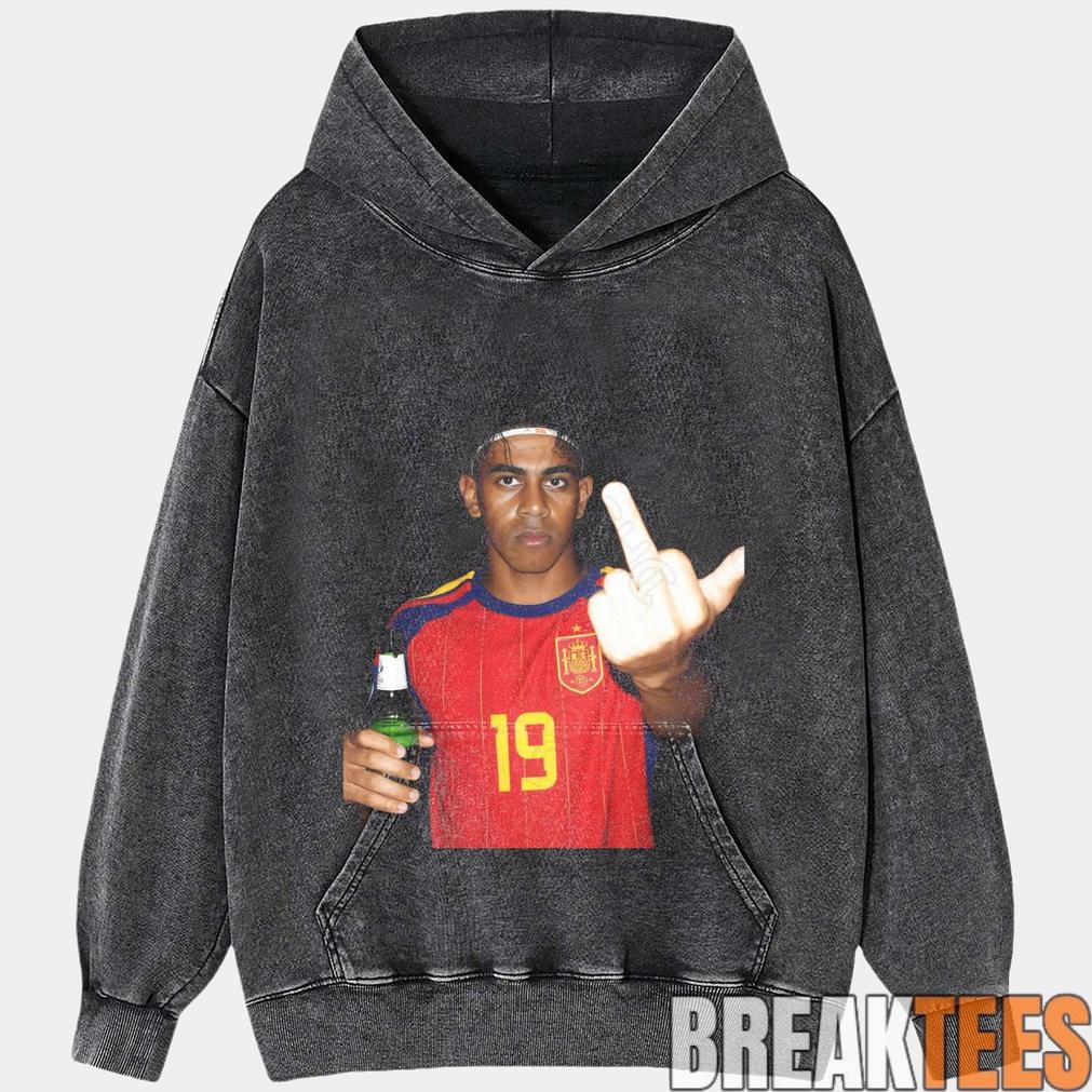 Spain Football Lamine Yamal Drunk Middle Finger T-Shirt