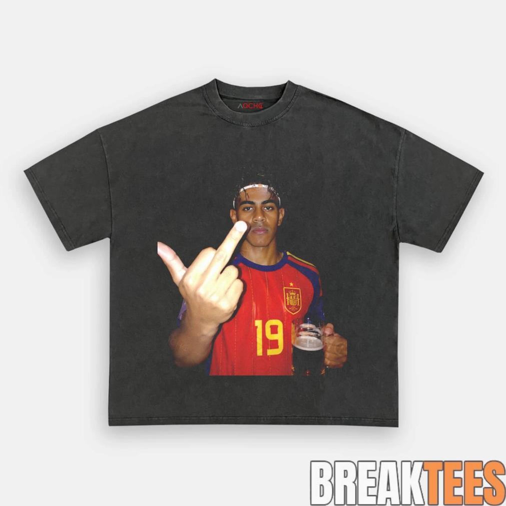 Spain Football Lamine Yamal Drunk Middle Finger T-Shirt