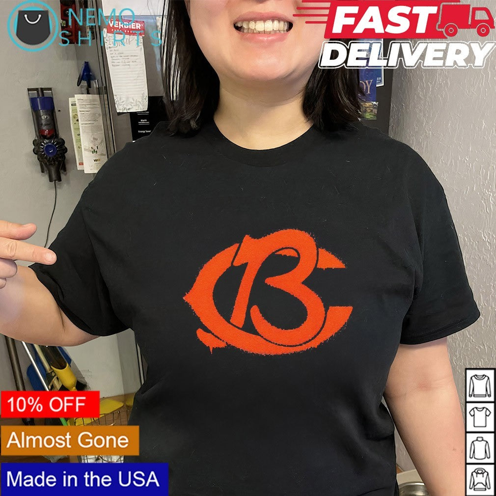 The C and the old school B Chicago Bears shirt