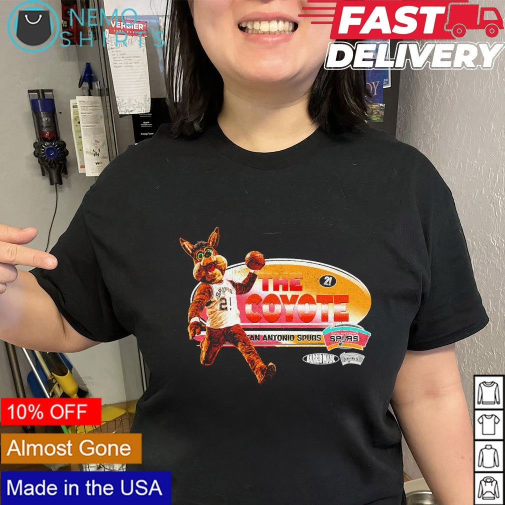 The Coyote mascot San Antonio Spurs shirt