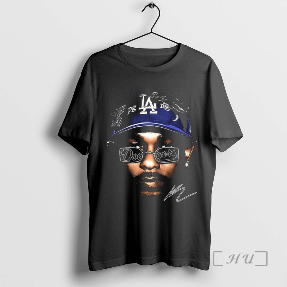 Trending Kendrick Los Angeles Dodgers World Series Champions 2025 Big Face Signature Shirt Hoodie Sweatshirt