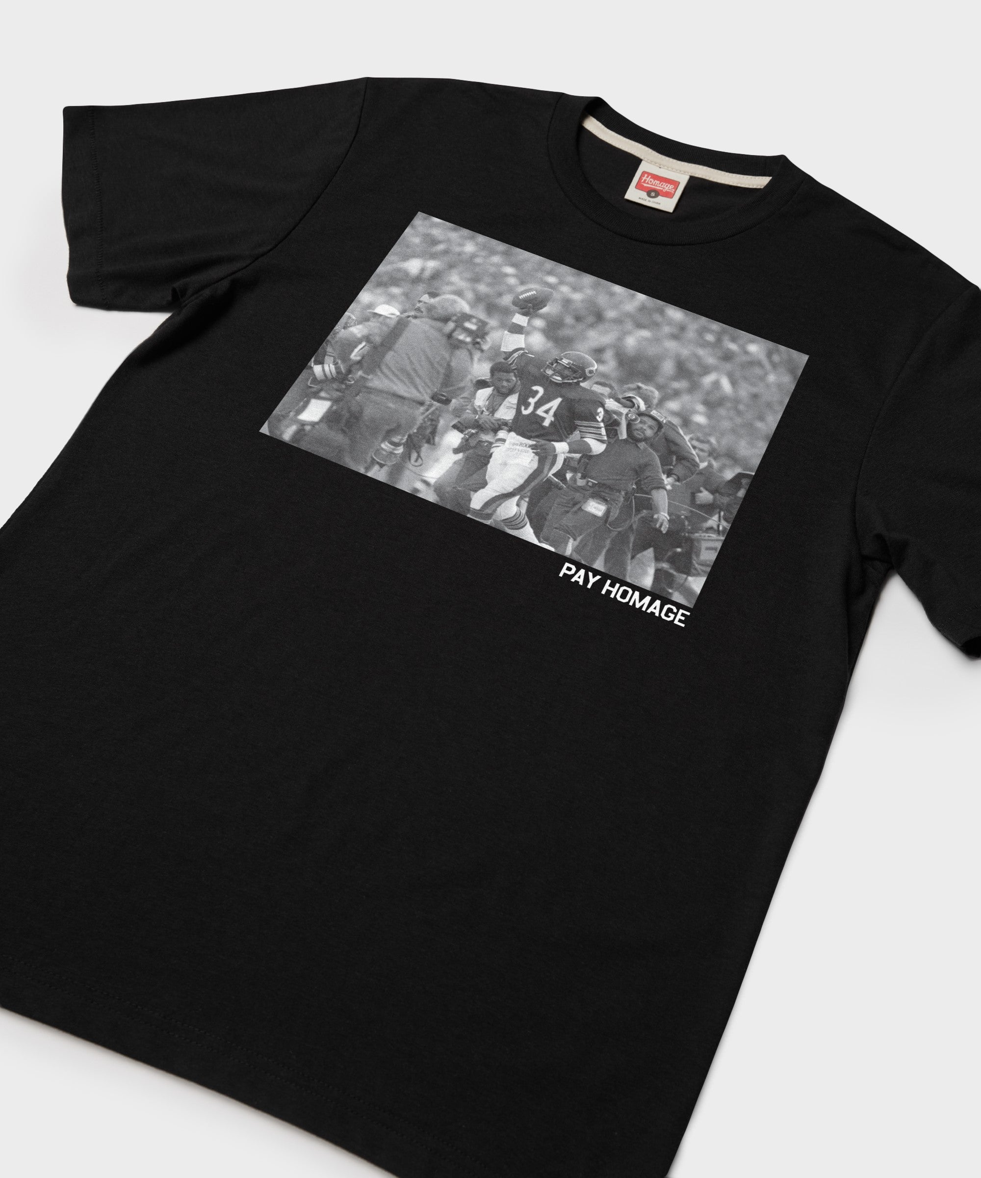 Walter Payton Pay Homage