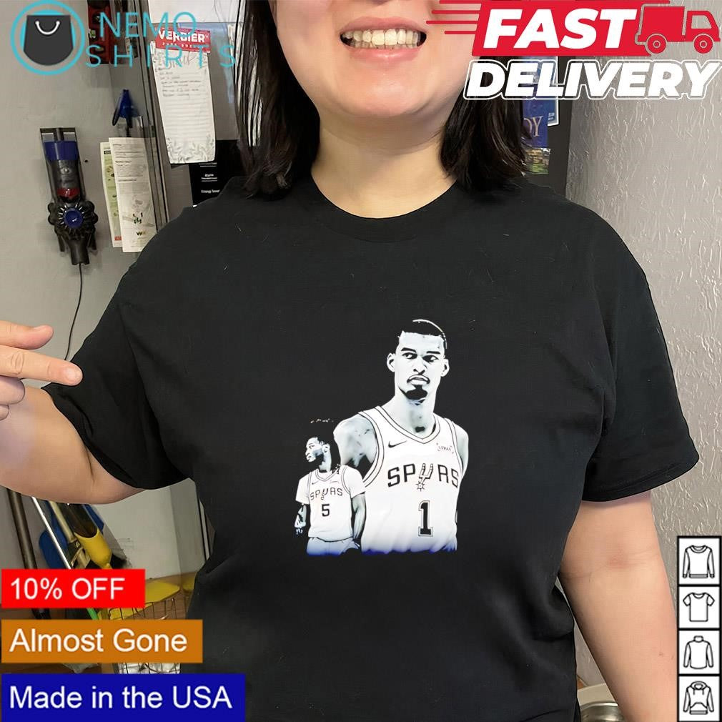 Wemby and Stephon Castle wear San Antonio Spurs shirt