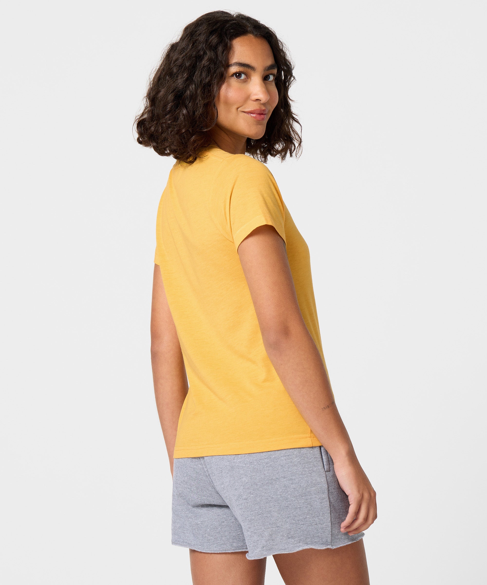 Women's Peanuts Lucy x Chicago Sky