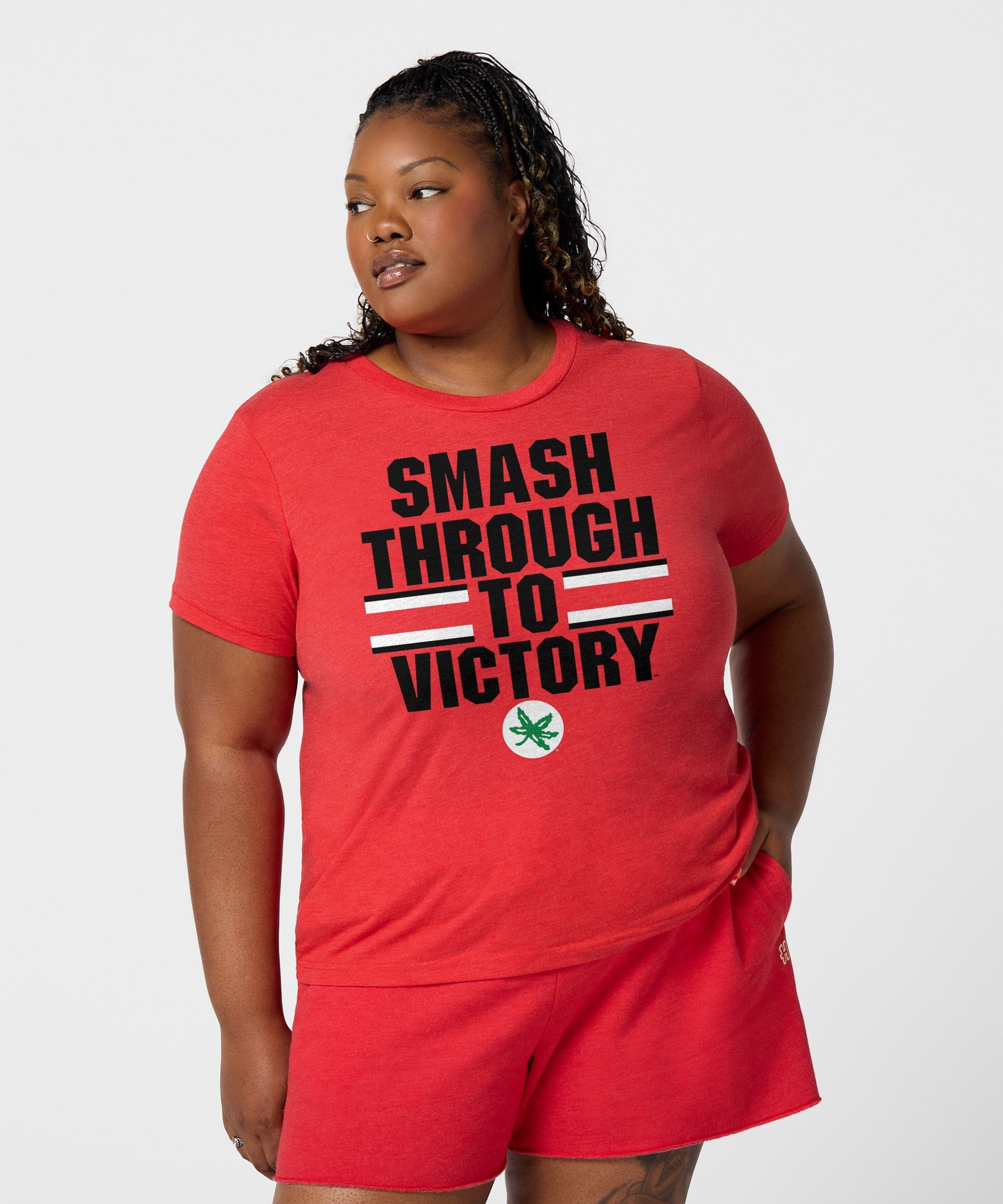 Women's Smash Through To Victory