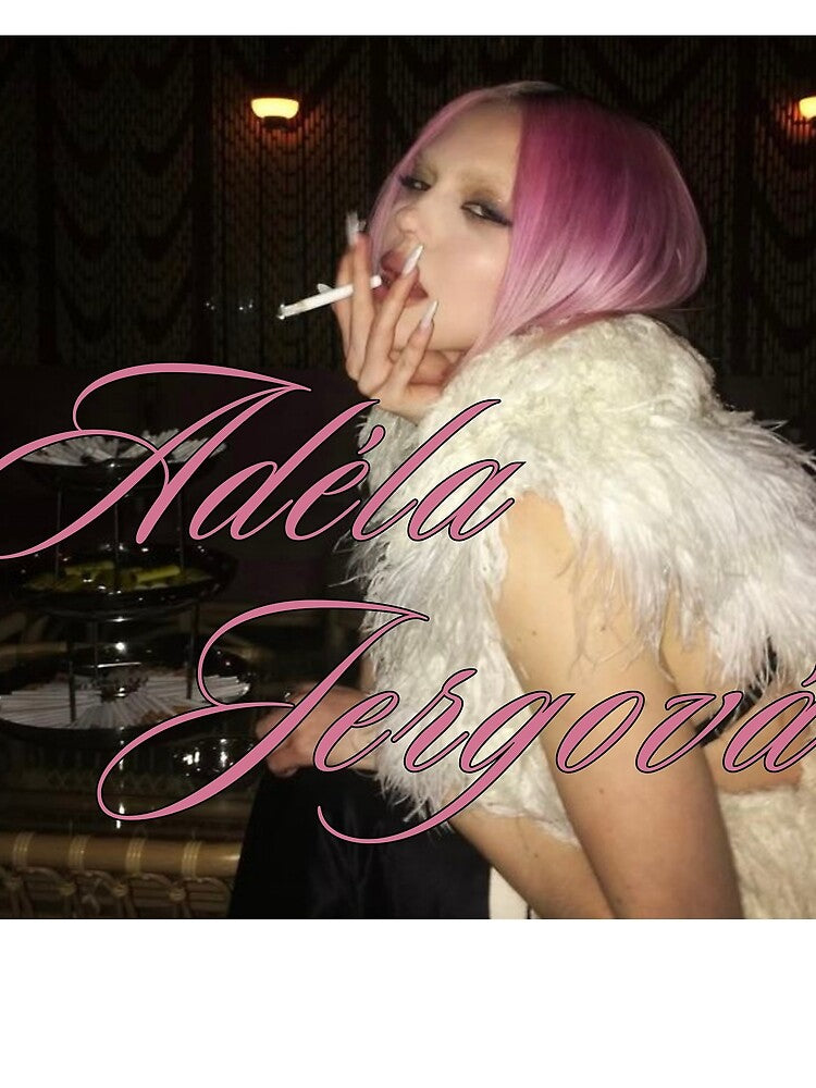 Adela (Adéla Jergová) T-shirt Merch by smelstefer