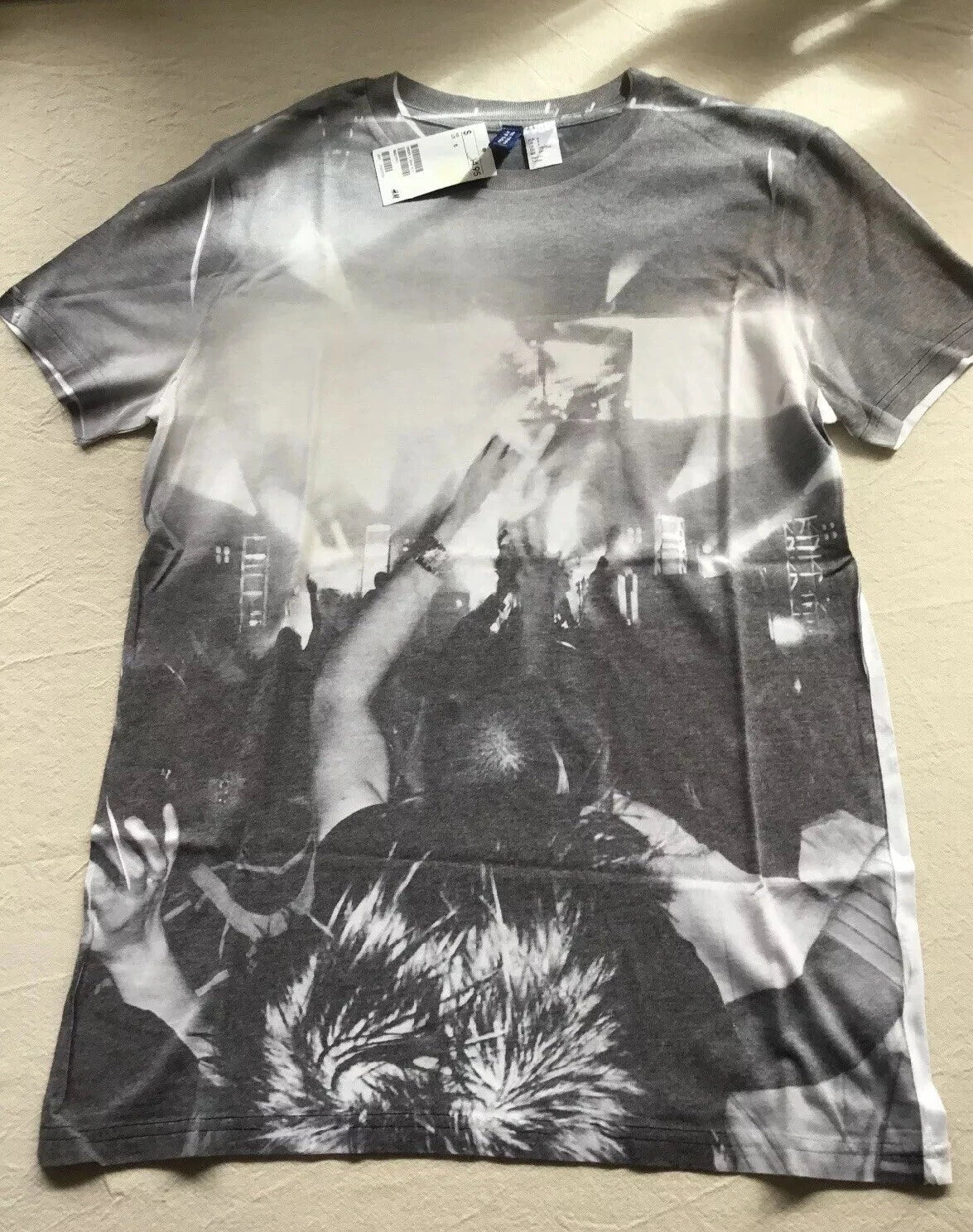 Fashionable Men’s T-shirt.