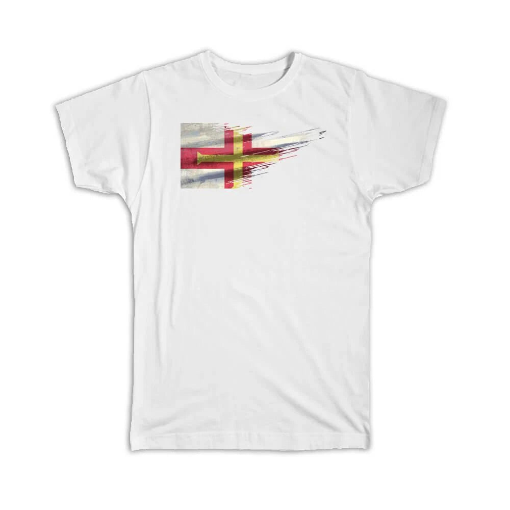 Gift T-Shirt : Guernsey Flag Modern Country Expat