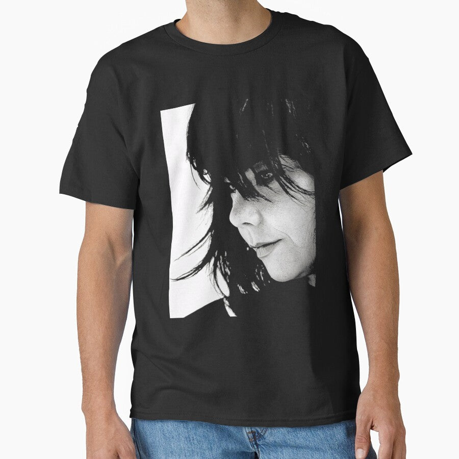 Bjork T-ShirtBjork vintage retro tee by GagaLot