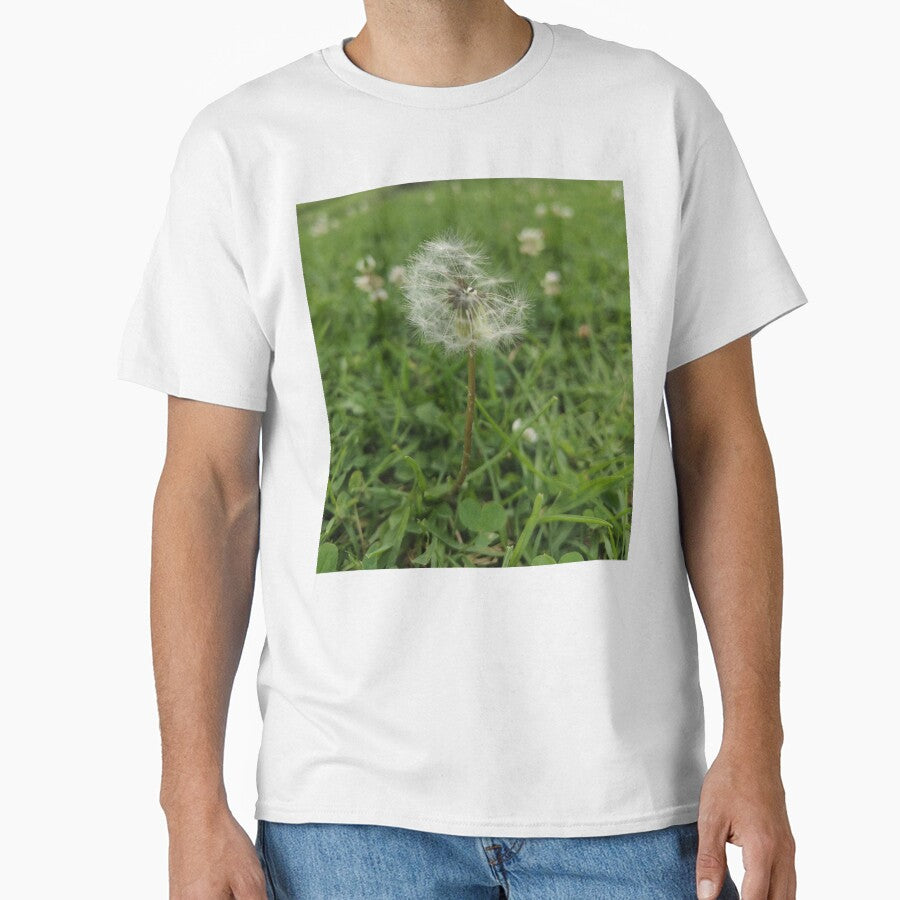 fluffy white flower by ecowafes