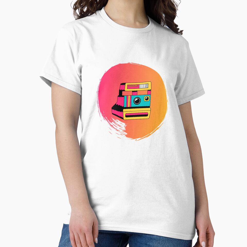 Retro camera by corralmontana