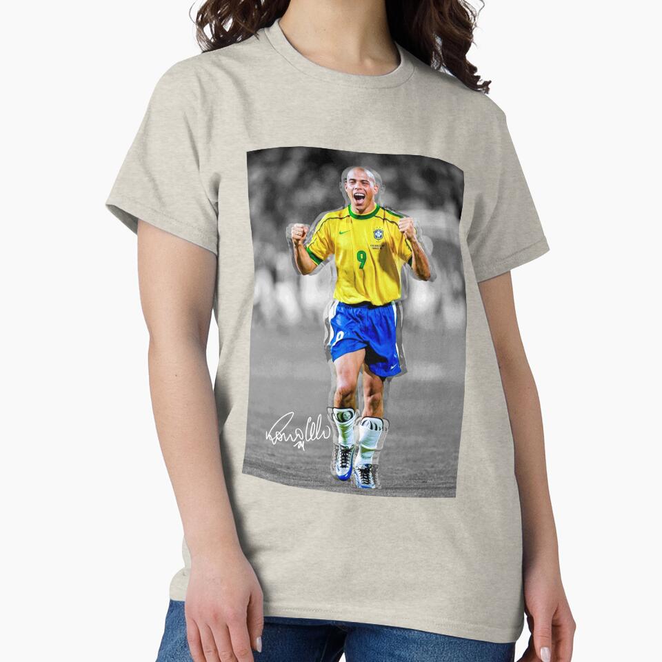 Ronaldo Nazario, Futbol, football, soccer by BigBossHideout