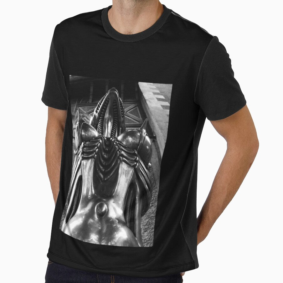 H R Giger Museum. Eingangsstatue. Gruyères, Schweiz Longshirt by karsynsier12