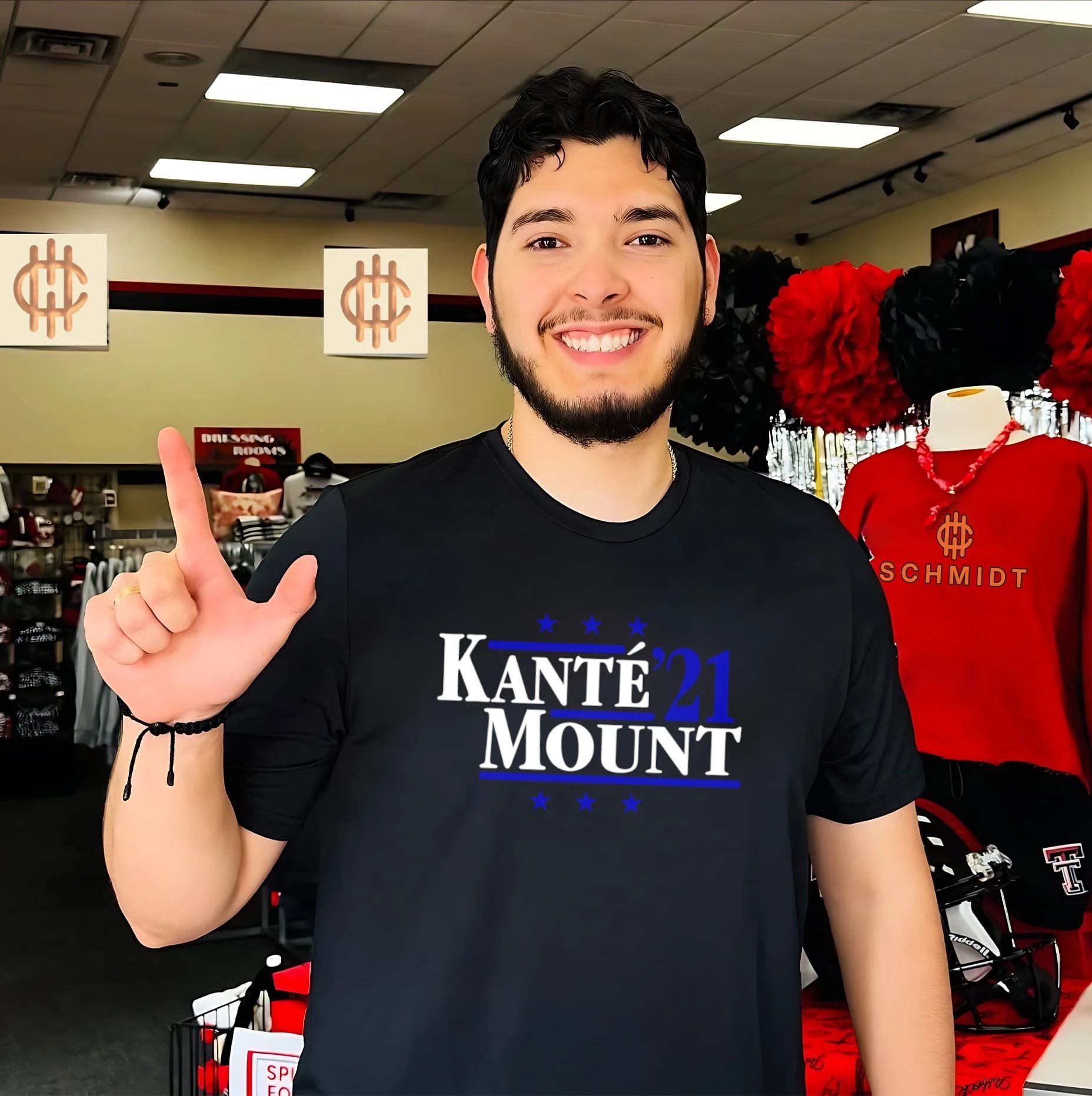 Kanté and Mount Chelsea ’21 Champions League 2021 shirt