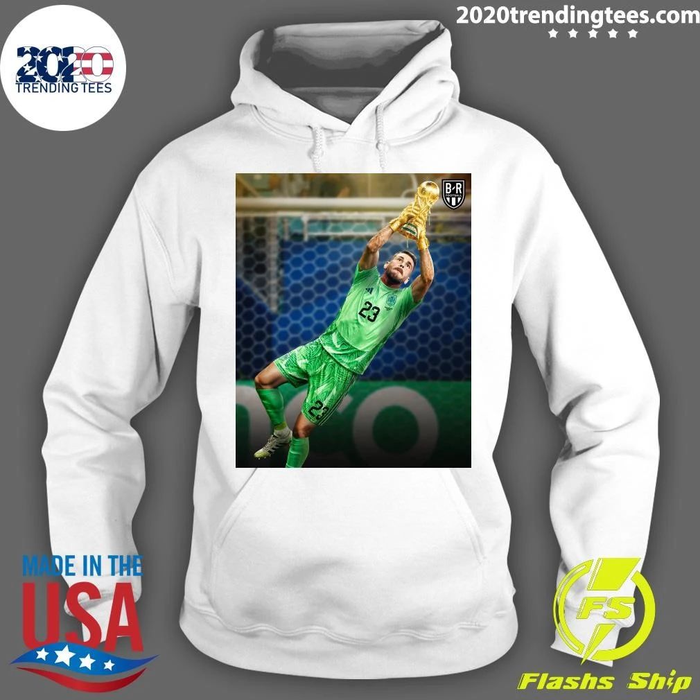 Unaí Simon Kept A Clean Sheet In All But One Game At The World Cup To Win The Golden Glove Shirt