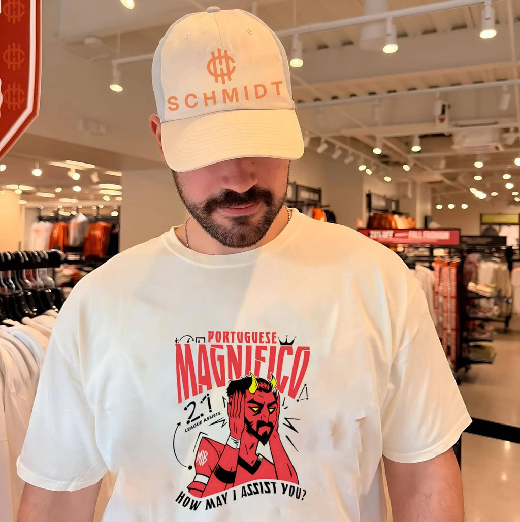 Portuguese Magnifico Bruno Fernandes Manchester United How May I Assist You shirt