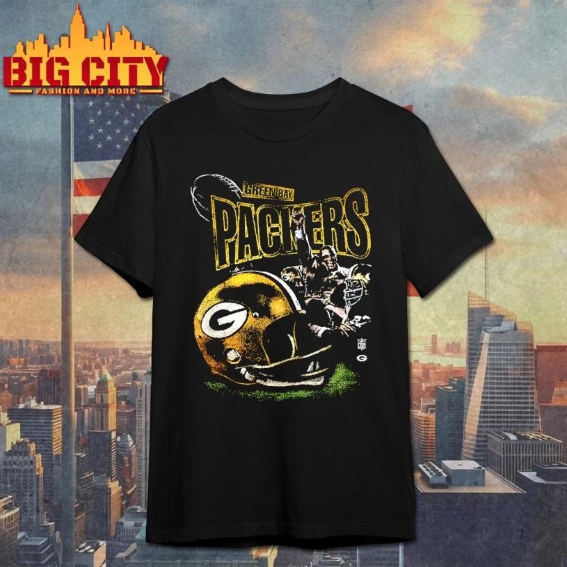 Vintage Green Bay Packers Football Helmet Graphic T shirt